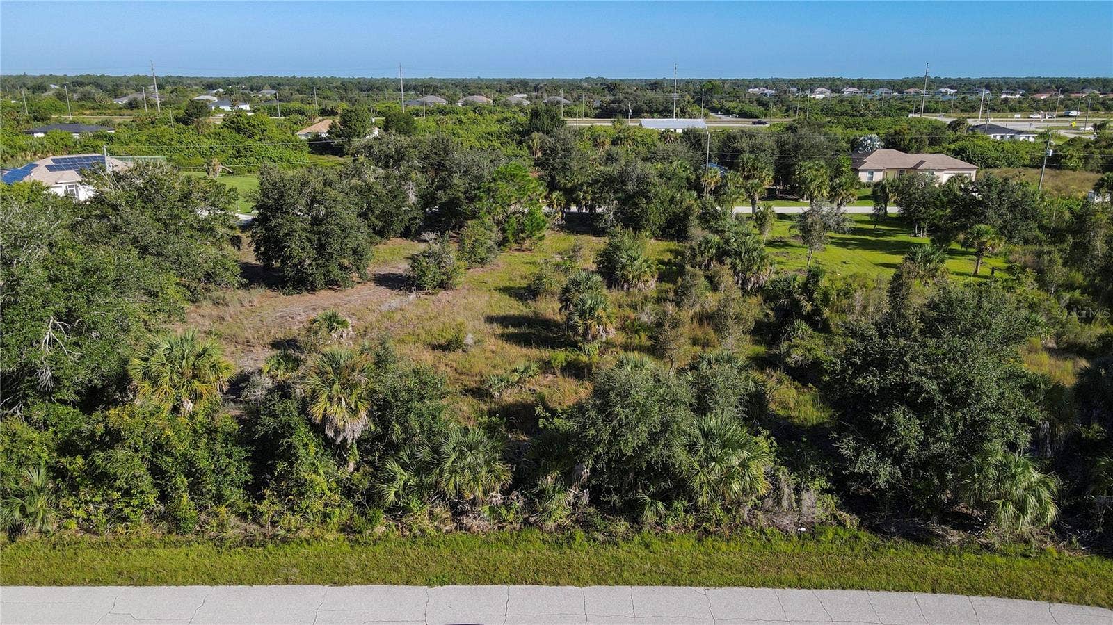 7022 LANDRUM CIRCLE, Port Charlotte, FL 33981 7022 LANDRUM CIRCLE, Port Charlotte, FL 33981