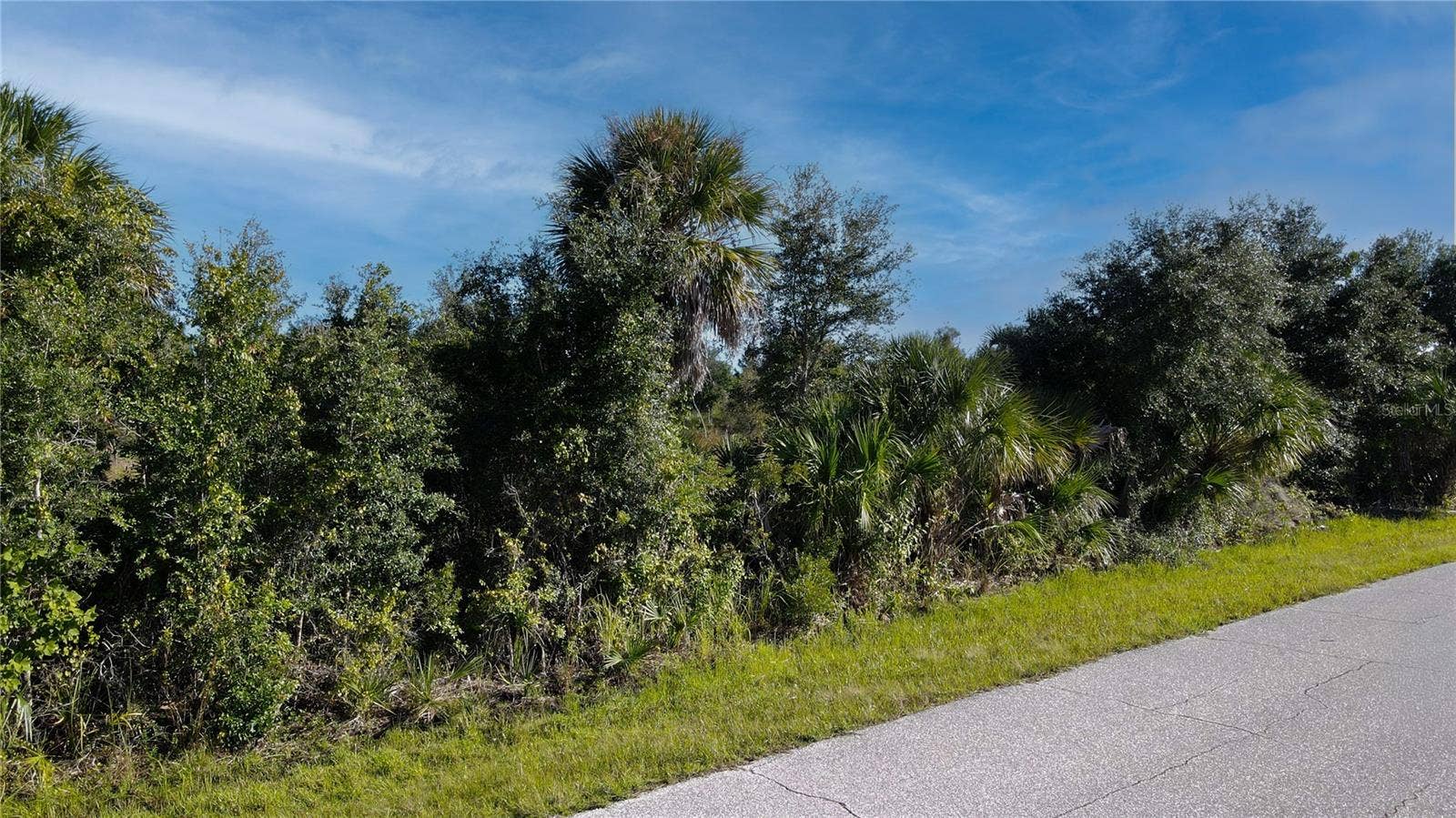 7022 LANDRUM CIRCLE, Port Charlotte, FL 33981 7022 LANDRUM CIRCLE, Port Charlotte, FL 33981