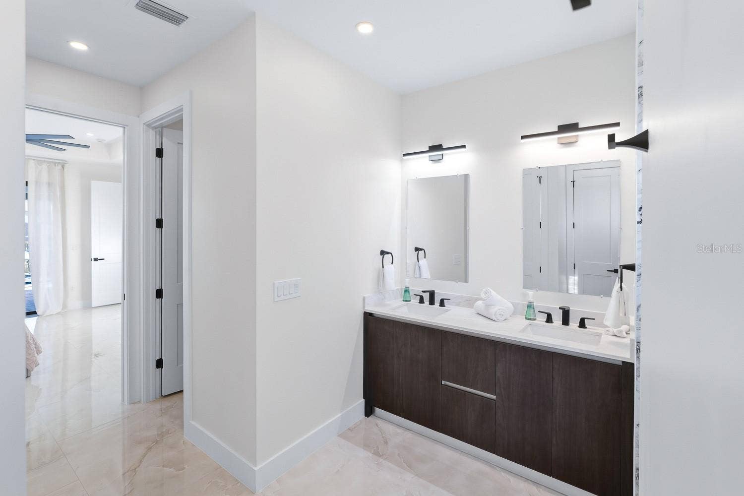 10860 MCALESTER CIRCLE, #1R, Port Charlotte, FL 33981 10860 MCALESTER CIRCLE, #1R, Port Charlotte, FL 33981
