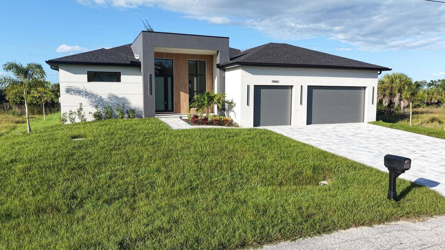 10860 MCALESTER CIRCLE, #1R, Port Charlotte, FL 33981 10860 MCALESTER CIRCLE, #1R, Port Charlotte, FL 33981