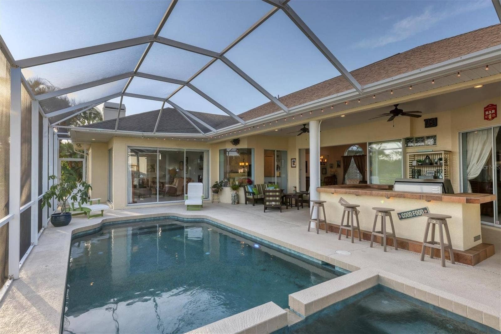 9910 LAUREL VALLEY AVENUE CIRCLE, Bradenton, FL 34202 9910 LAUREL VALLEY AVENUE CIRCLE, Bradenton, FL 34202
