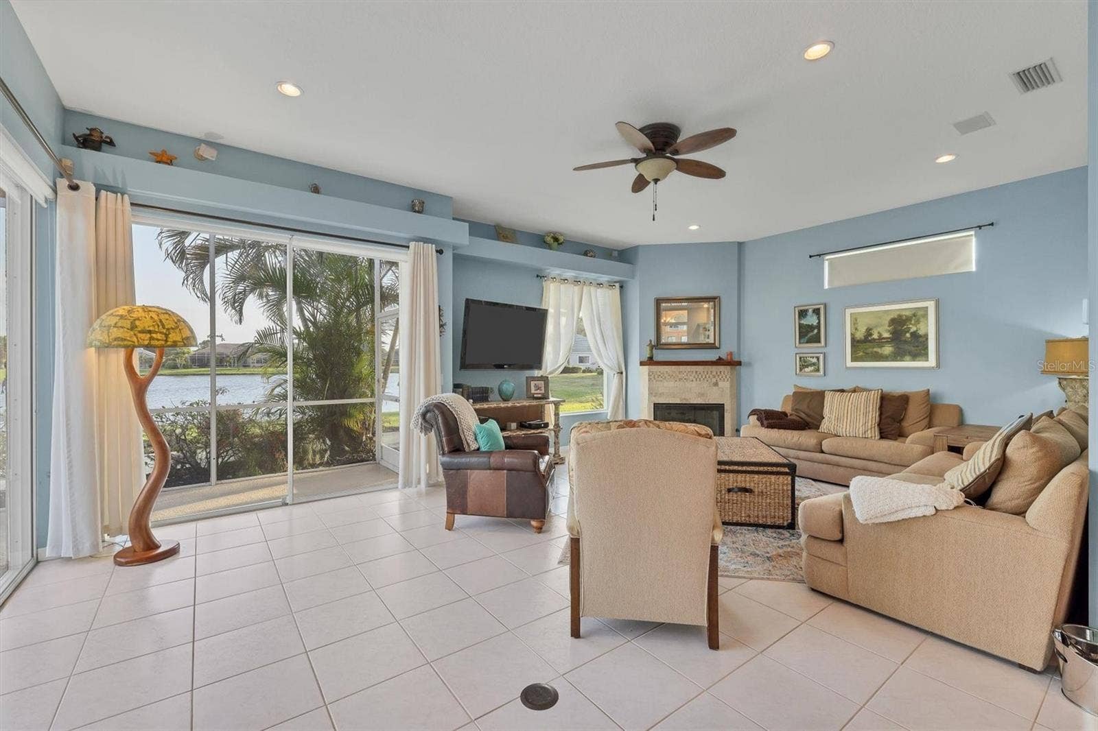 9910 LAUREL VALLEY AVENUE CIRCLE, Bradenton, FL 34202 9910 LAUREL VALLEY AVENUE CIRCLE, Bradenton, FL 34202