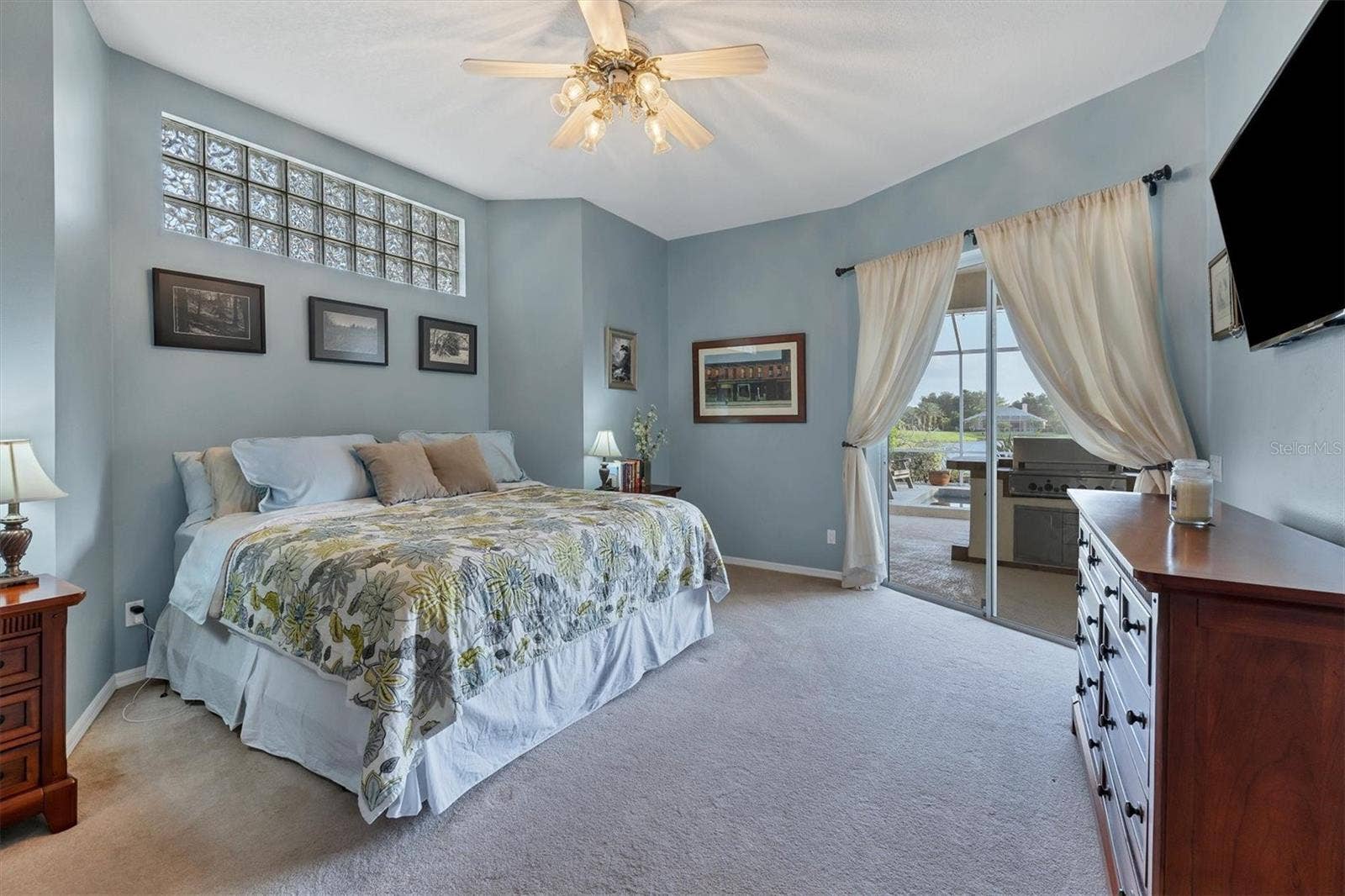 9910 LAUREL VALLEY AVENUE CIRCLE, Bradenton, FL 34202 9910 LAUREL VALLEY AVENUE CIRCLE, Bradenton, FL 34202