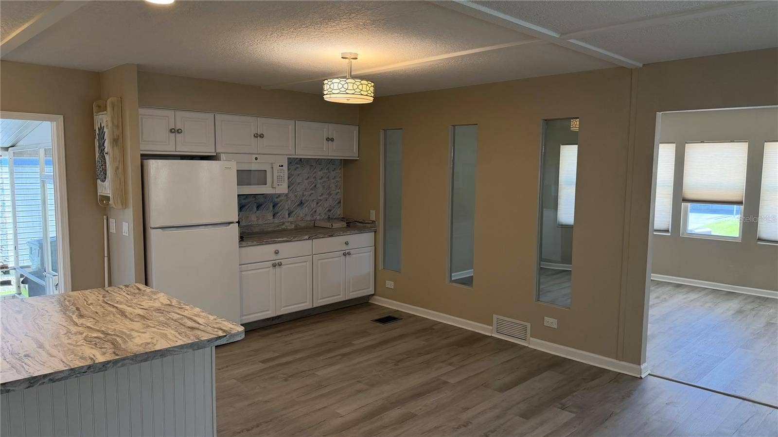 362 TAMPICO DRIVE, Palmetto, FL 34221 362 TAMPICO DRIVE, Palmetto, FL 34221
