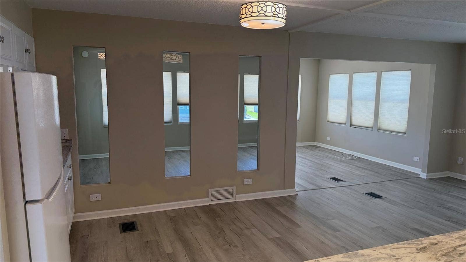 362 TAMPICO DRIVE, Palmetto, FL 34221 362 TAMPICO DRIVE, Palmetto, FL 34221