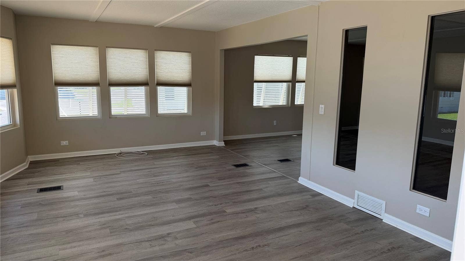 362 TAMPICO DRIVE, Palmetto, FL 34221 362 TAMPICO DRIVE, Palmetto, FL 34221