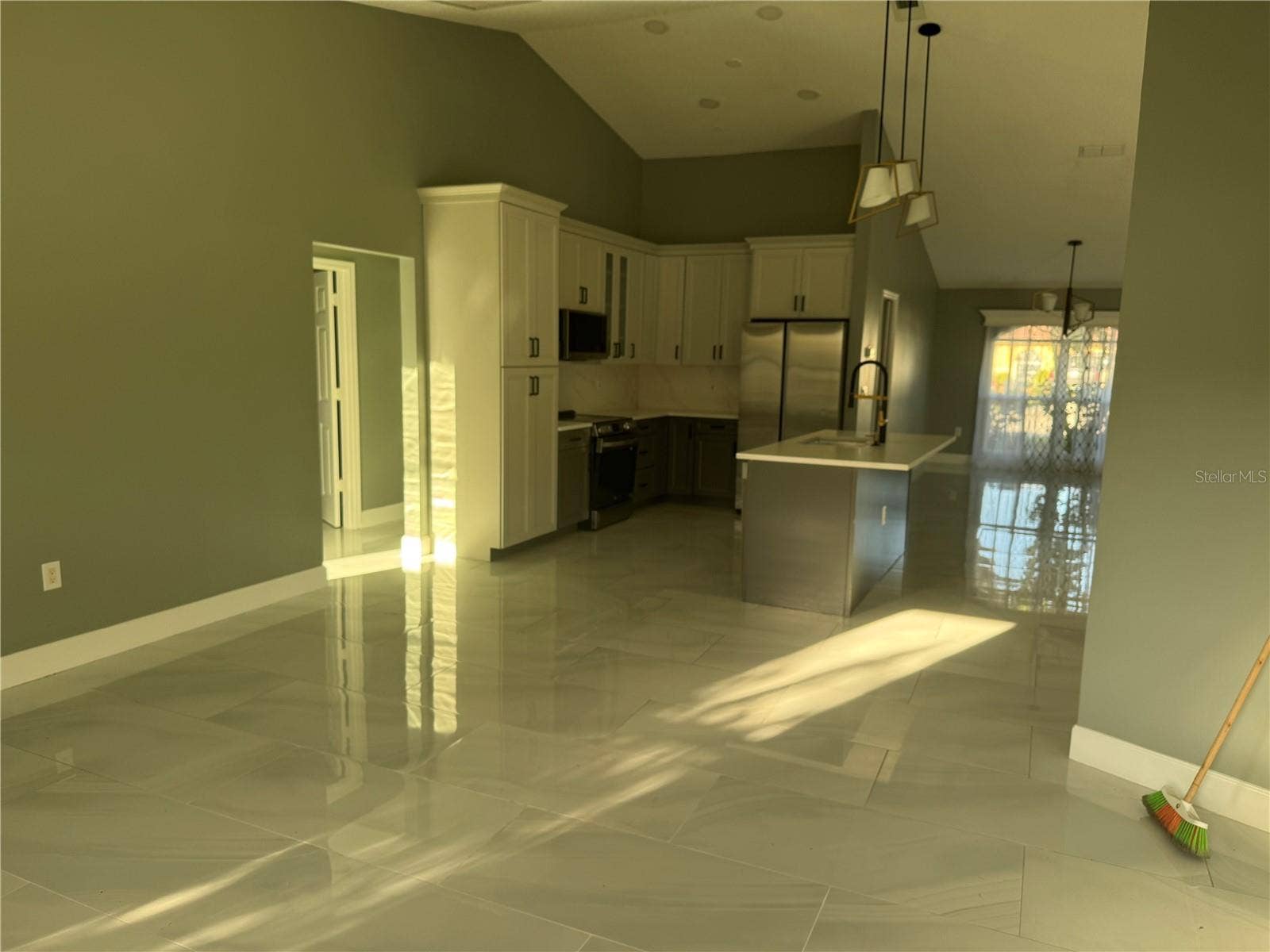 5909 41ST STREET E, Bradenton, FL 34203