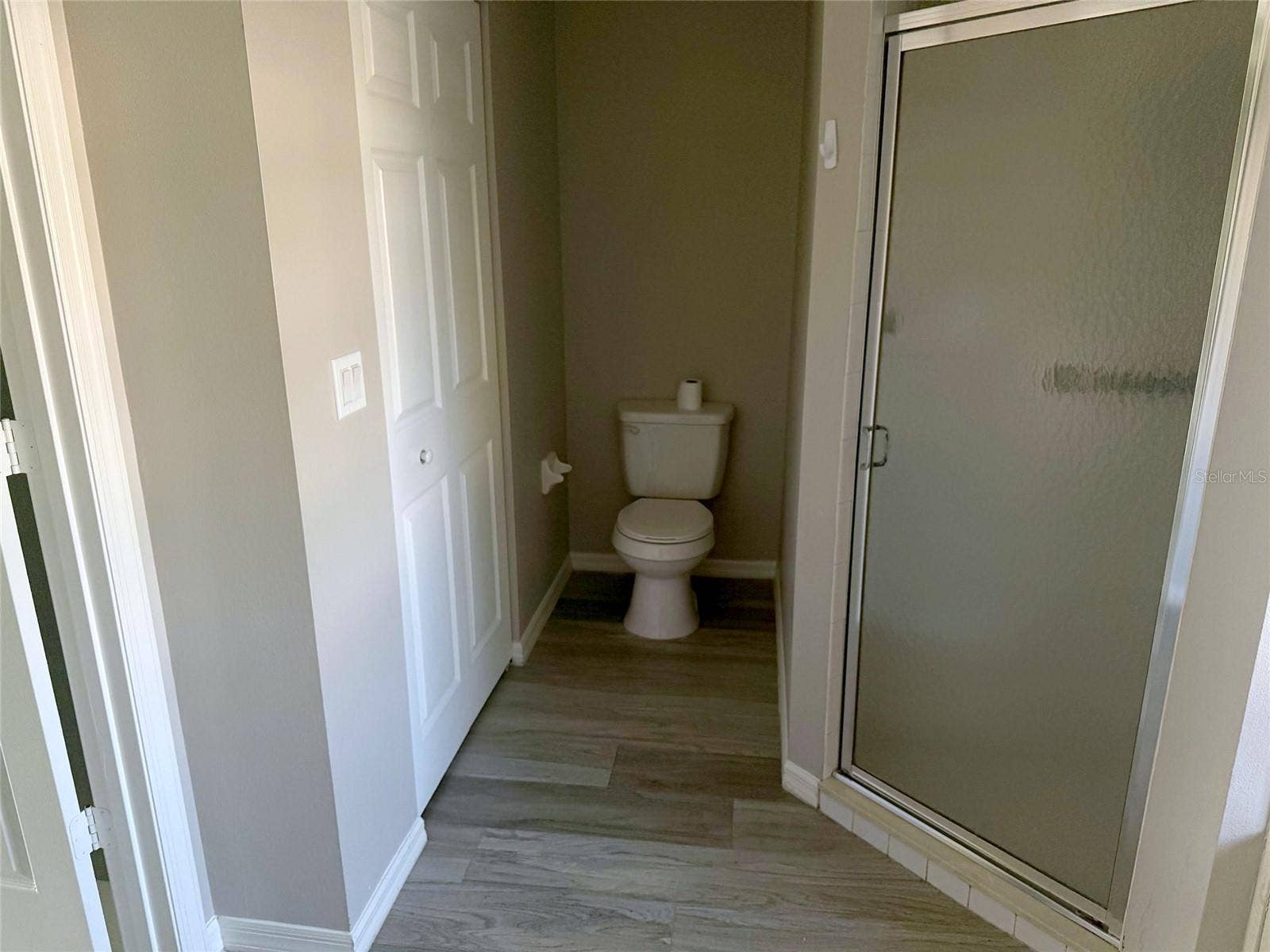 5909 41ST STREET E, Bradenton, FL 34203 5909 41ST STREET E, Bradenton, FL 34203
