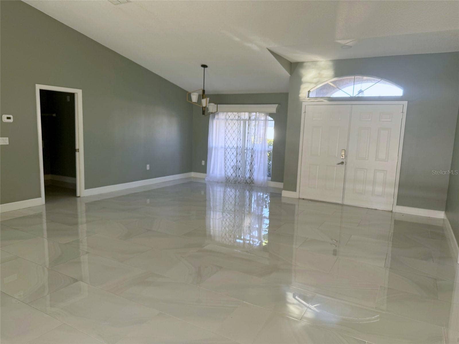 5909 41ST STREET E, Bradenton, FL 34203 5909 41ST STREET E, Bradenton, FL 34203