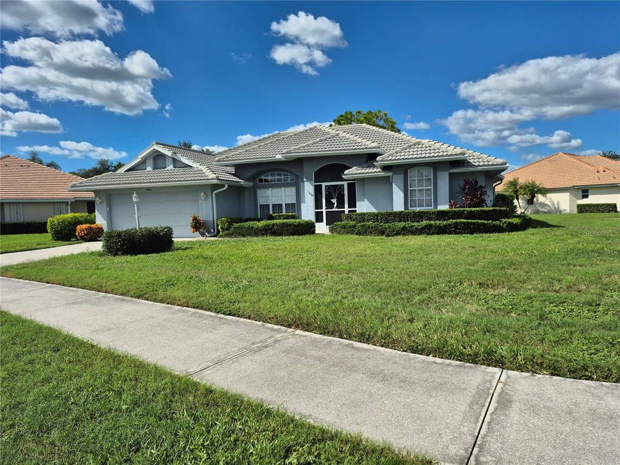 Property photo for 5065 WHITESTONE DRIVE, Venice, FL