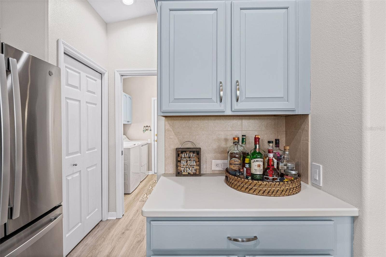 7164 DREWRYS BLUFF, Bradenton, FL 34203 7164 DREWRYS BLUFF, Bradenton, FL 34203