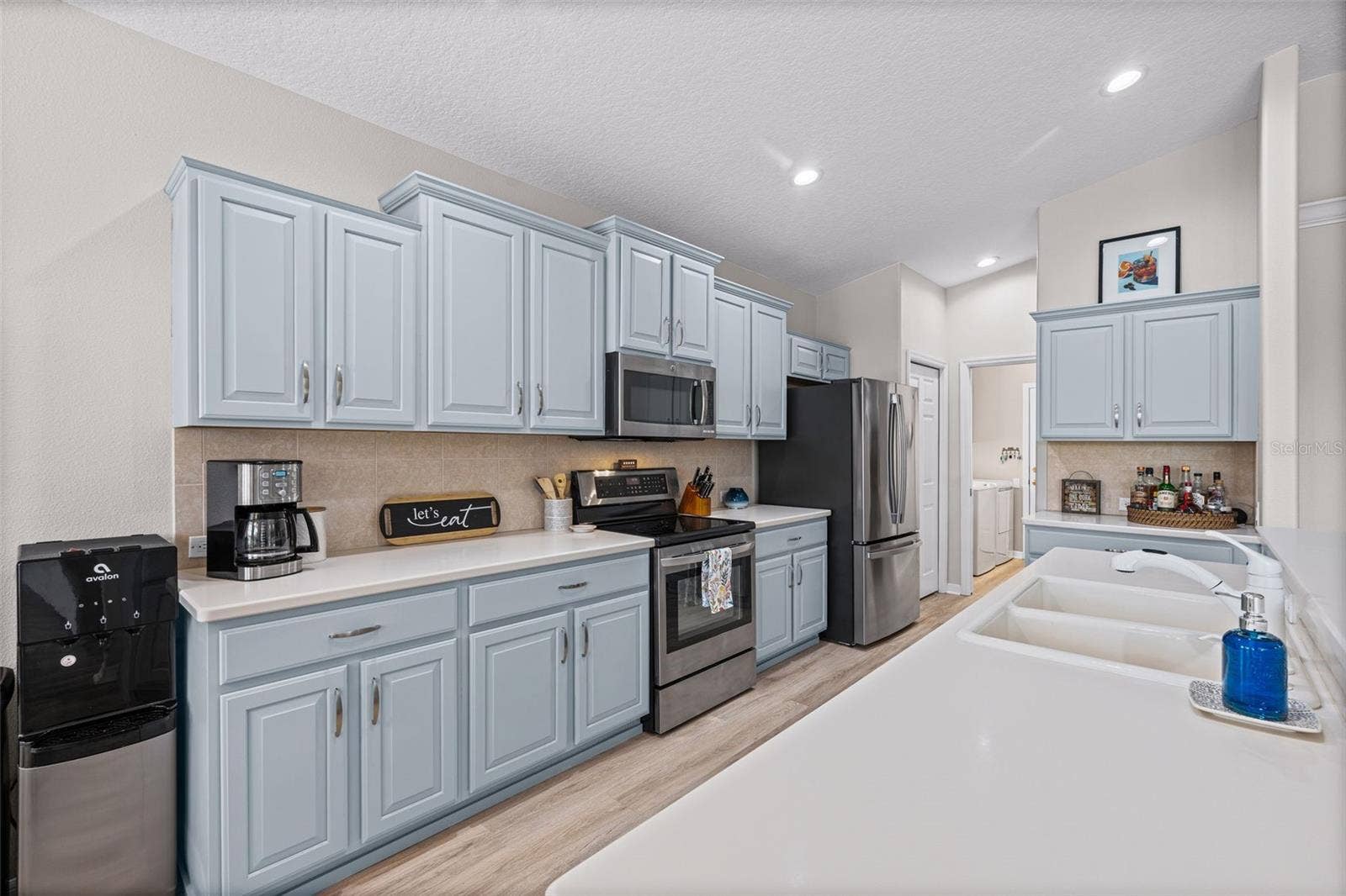 7164 DREWRYS BLUFF, Bradenton, FL 34203 7164 DREWRYS BLUFF, Bradenton, FL 34203