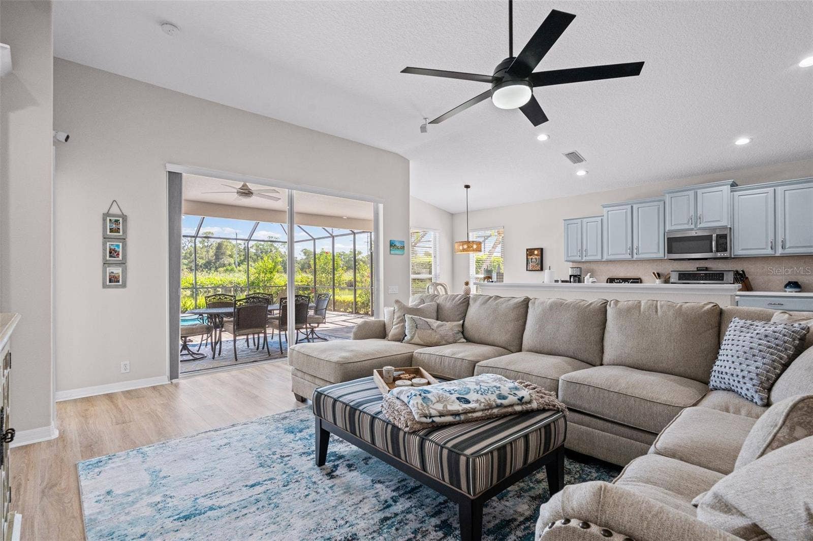 7164 DREWRYS BLUFF, Bradenton, FL 34203 7164 DREWRYS BLUFF, Bradenton, FL 34203