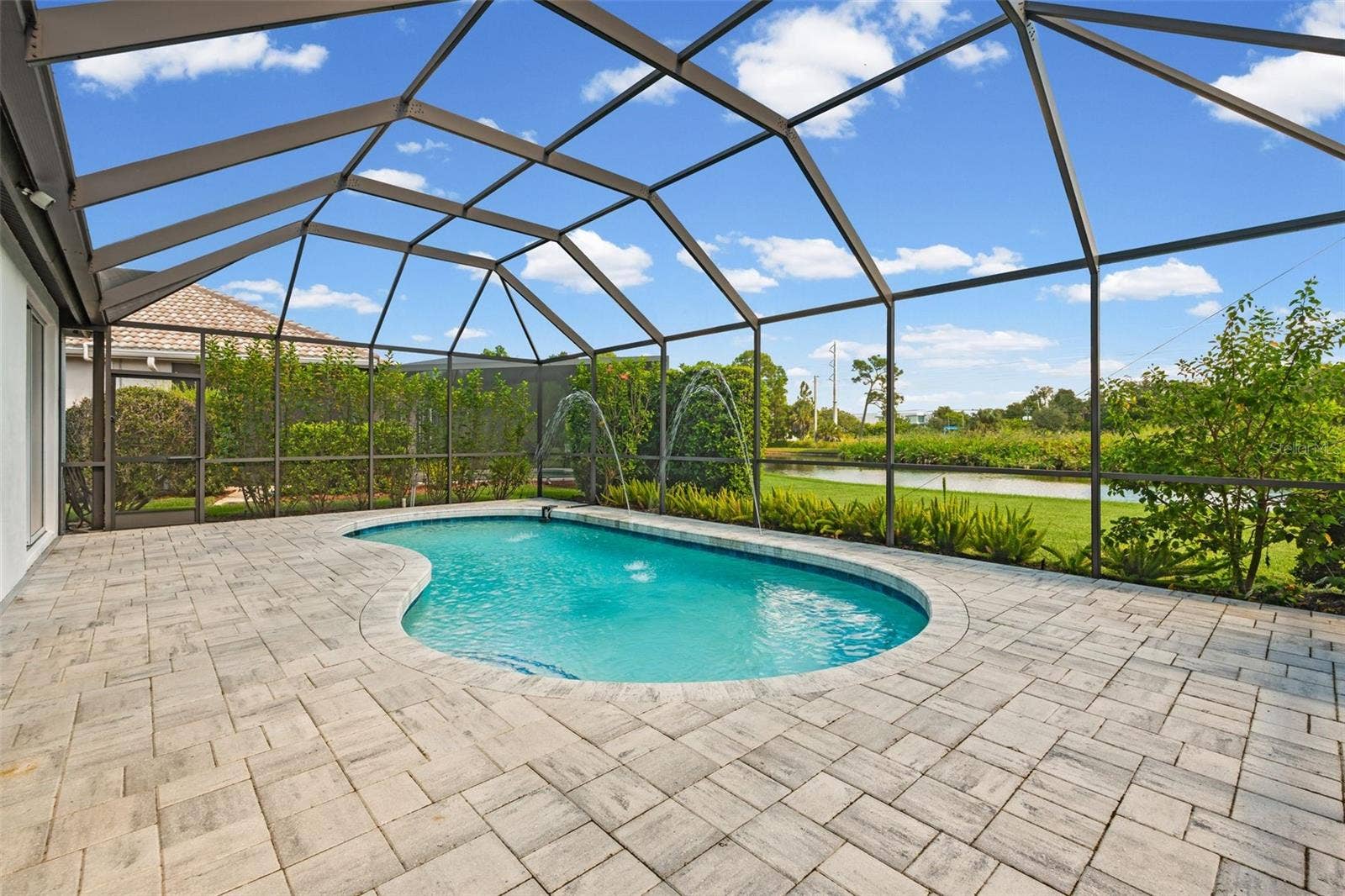 7164 DREWRYS BLUFF, Bradenton, FL 34203 7164 DREWRYS BLUFF, Bradenton, FL 34203