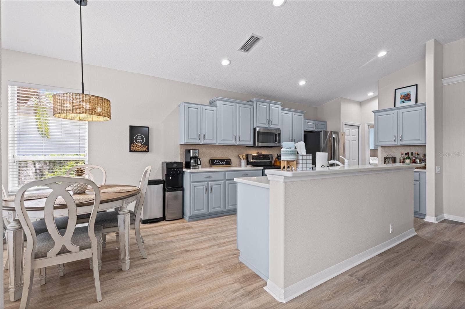 7164 DREWRYS BLUFF, Bradenton, FL 34203 7164 DREWRYS BLUFF, Bradenton, FL 34203