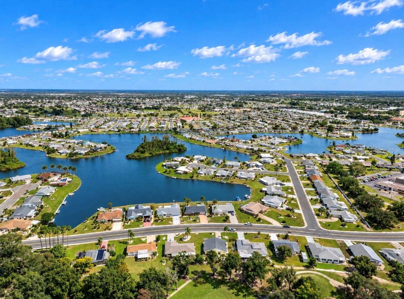 1406 W DEL WEBB BOULEVARD, Sun City Center, FL 33573