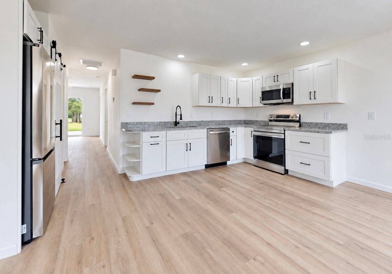 1406 W DEL WEBB BOULEVARD, Sun City Center, FL 33573
