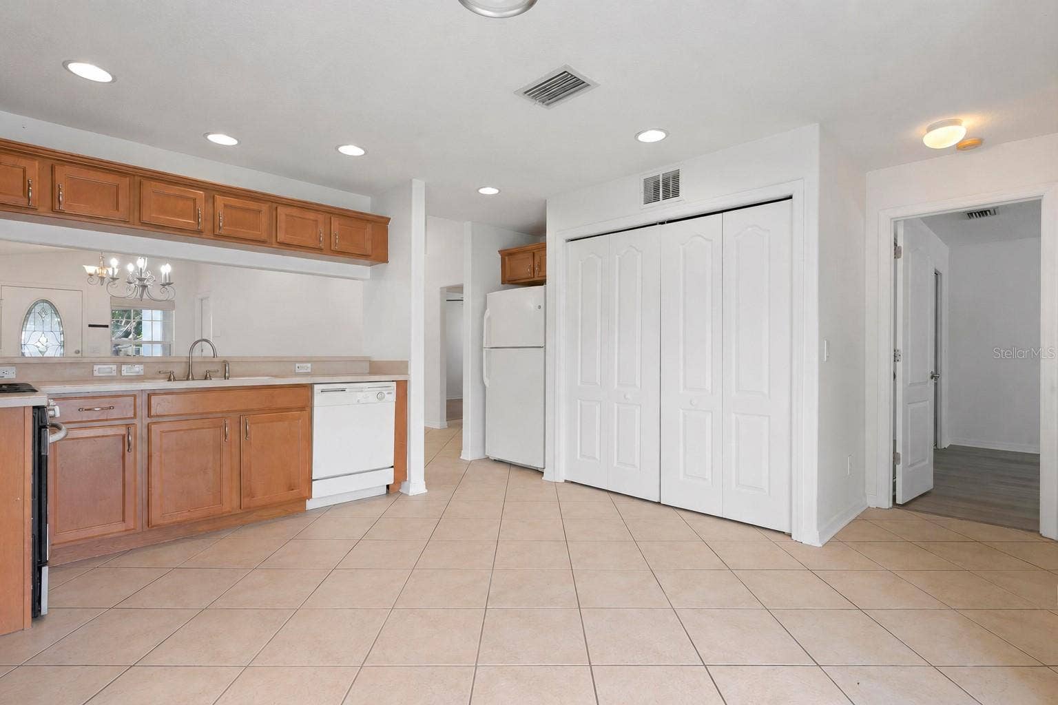 10230 41ST COURT E, Parrish, FL 34219 10230 41ST COURT E, Parrish, FL 34219