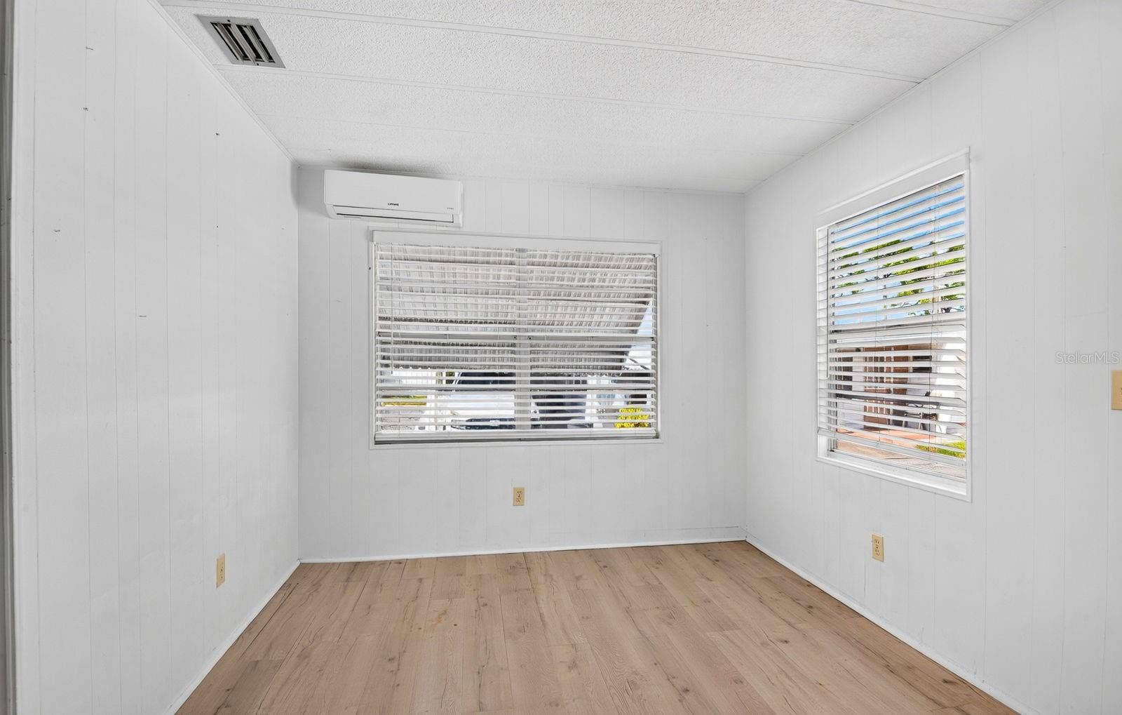 60 4TH STREET, Bradenton, FL 34210 Bedcroom
