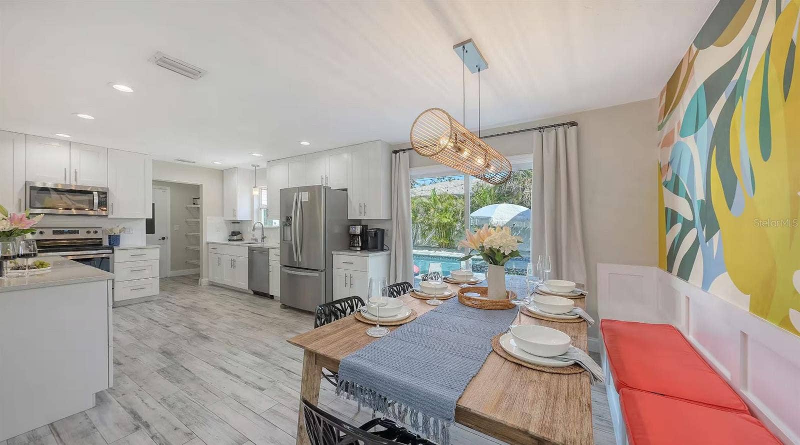 7104 9TH AVENUE DRIVE NW, Bradenton, FL 34209 7104 9TH AVENUE DRIVE NW, Bradenton, FL 34209