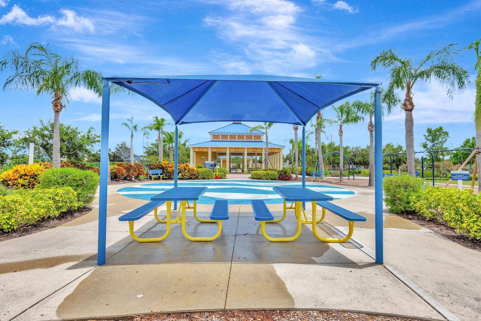 4914 TORREY PINES RUN, Bradenton, FL 34211 4914 TORREY PINES RUN, Bradenton, FL 34211