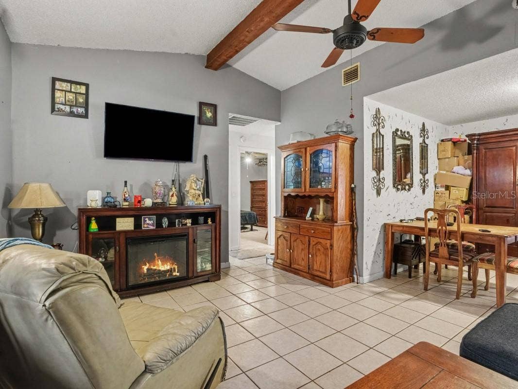 6313 SWEETWATER DRIVE E, Lakeland, FL 33811 6313 SWEETWATER DRIVE E, Lakeland, FL 33811