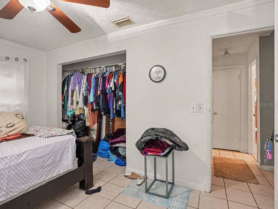 6313 SWEETWATER DRIVE E, Lakeland, FL 33811 6313 SWEETWATER DRIVE E, Lakeland, FL 33811