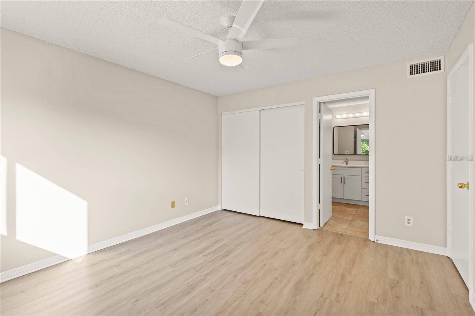 6033 34TH STREET W, #83, Bradenton, FL 34210 6033 34TH STREET W, #83, Bradenton, FL 34210