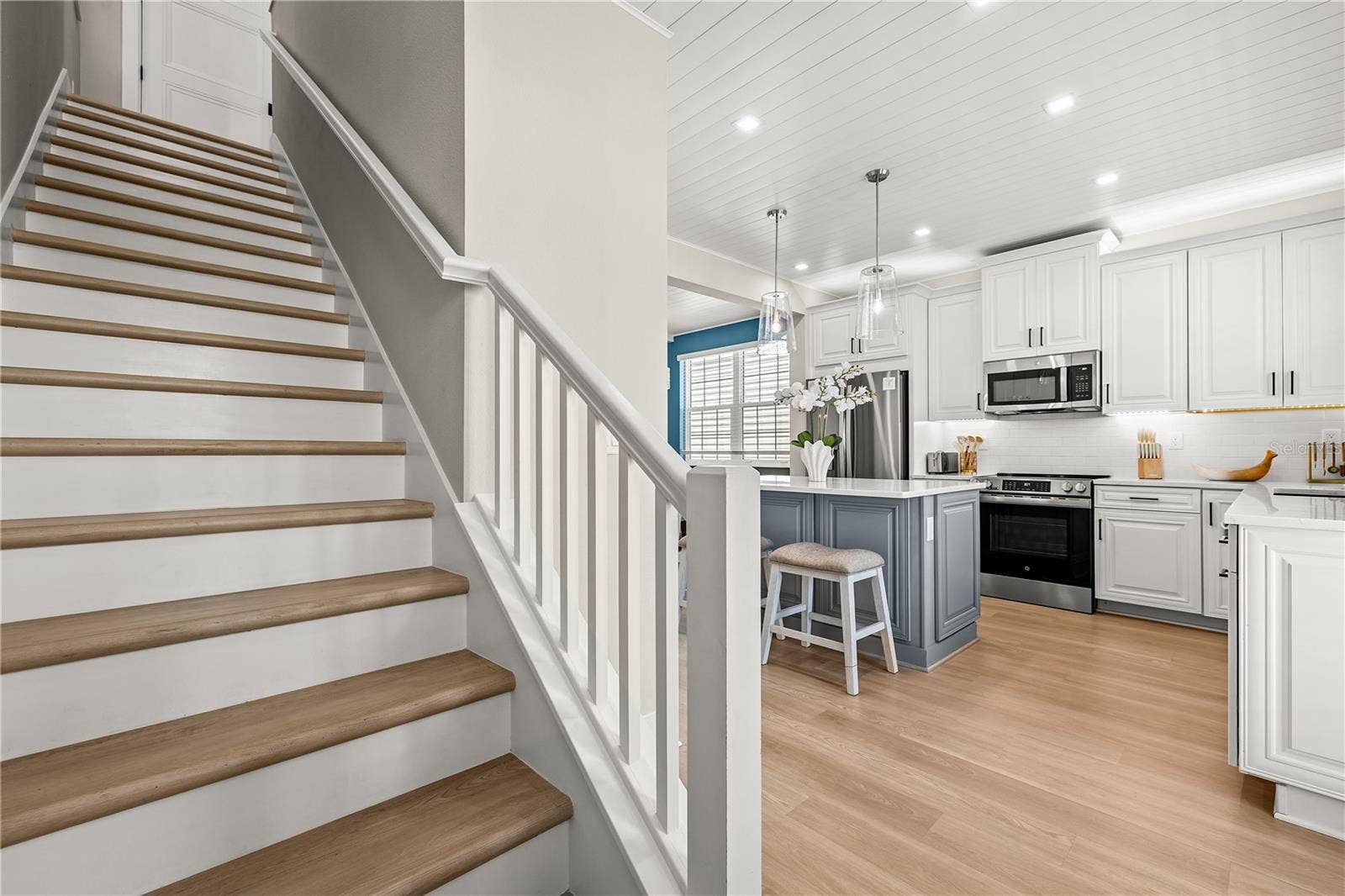 4318 MARINA VIEW WAY, Cortez, FL 34215 4318 MARINA VIEW WAY, Cortez, FL 34215