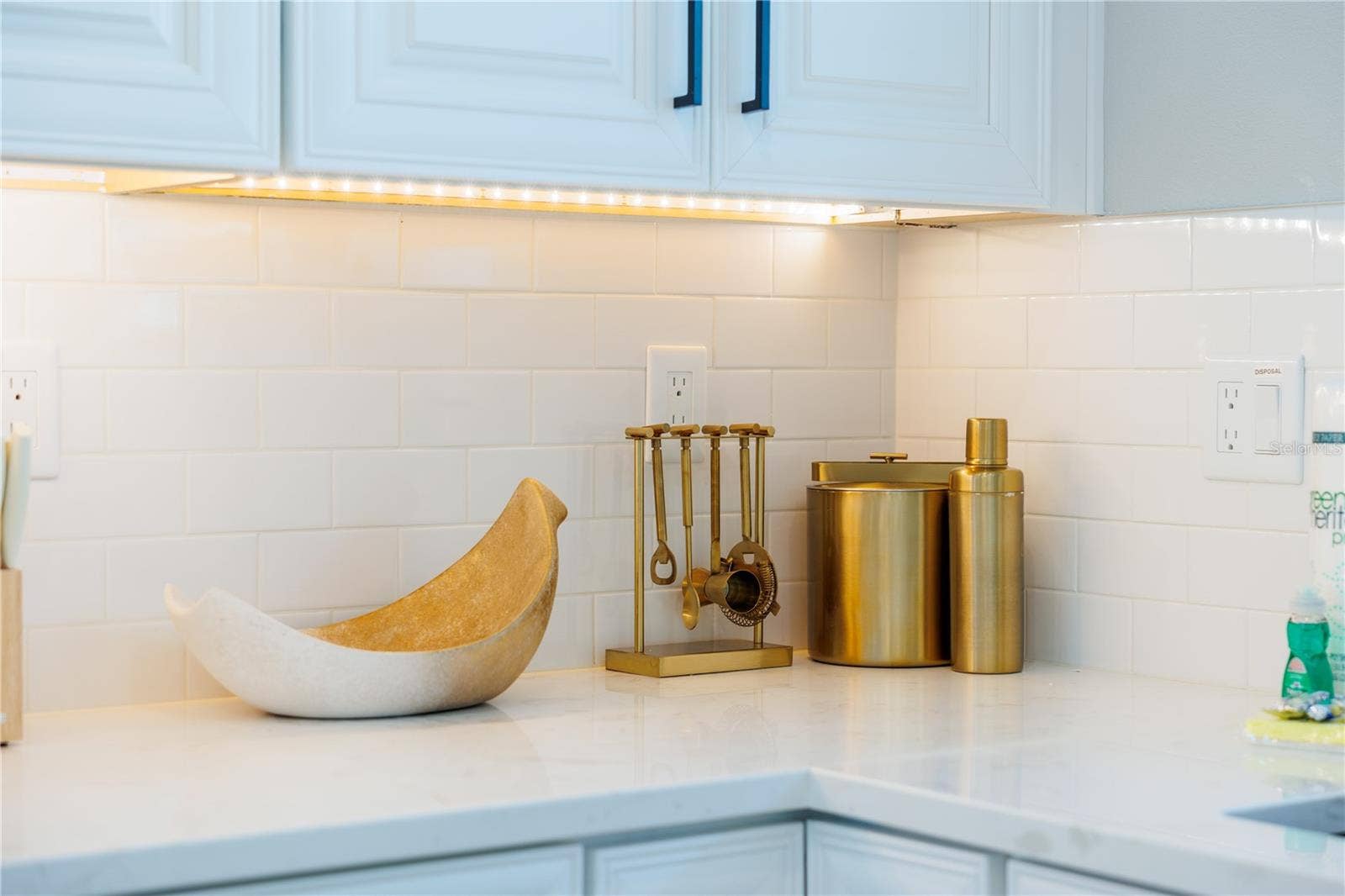 4318 MARINA VIEW WAY, Cortez, FL 34215 4318 MARINA VIEW WAY, Cortez, FL 34215