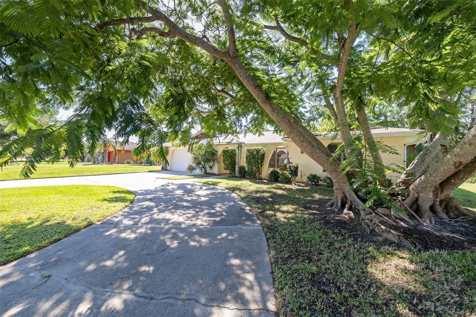3065 RINGWOOD MEADOW, Sarasota, FL 34235