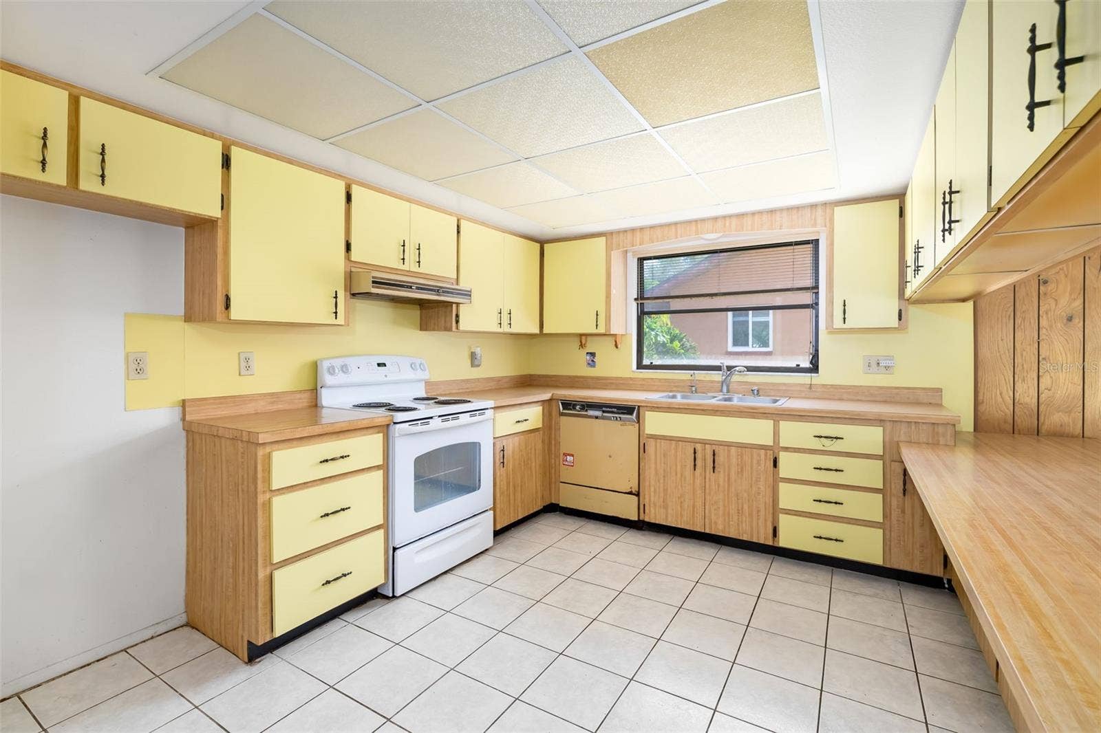 3065 RINGWOOD MEADOW, Sarasota, FL 34235