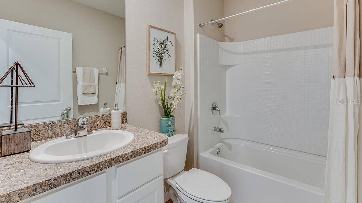 1138 BOURBON AVENUE, Bradenton, FL 34212 1138 BOURBON AVENUE, Bradenton, FL 34212