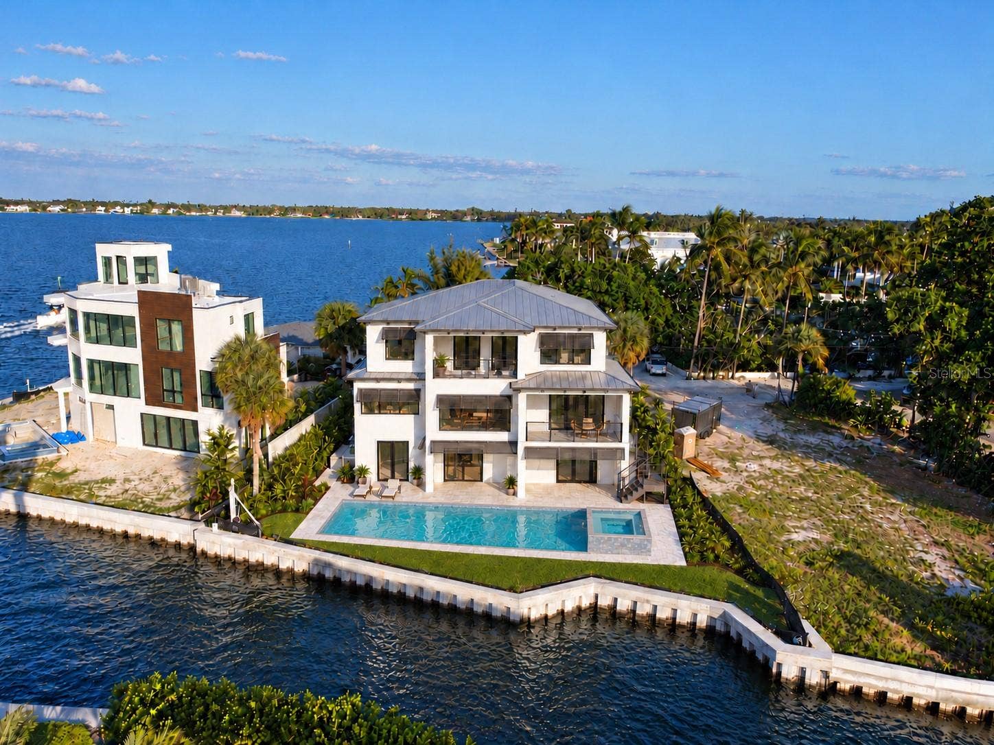 3210 HIGEL AVENUE, Sarasota, FL 34242