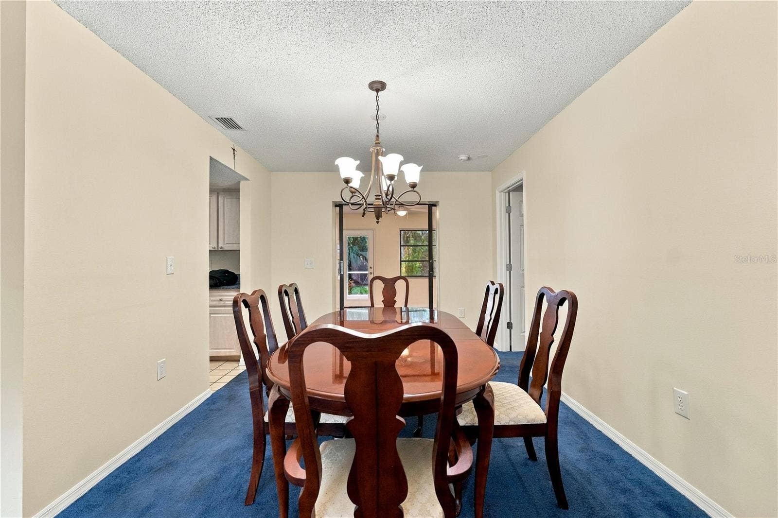 5561 BRIAR CREEK WAY, Sarasota, FL 34235 5561 BRIAR CREEK WAY, Sarasota, FL 34235