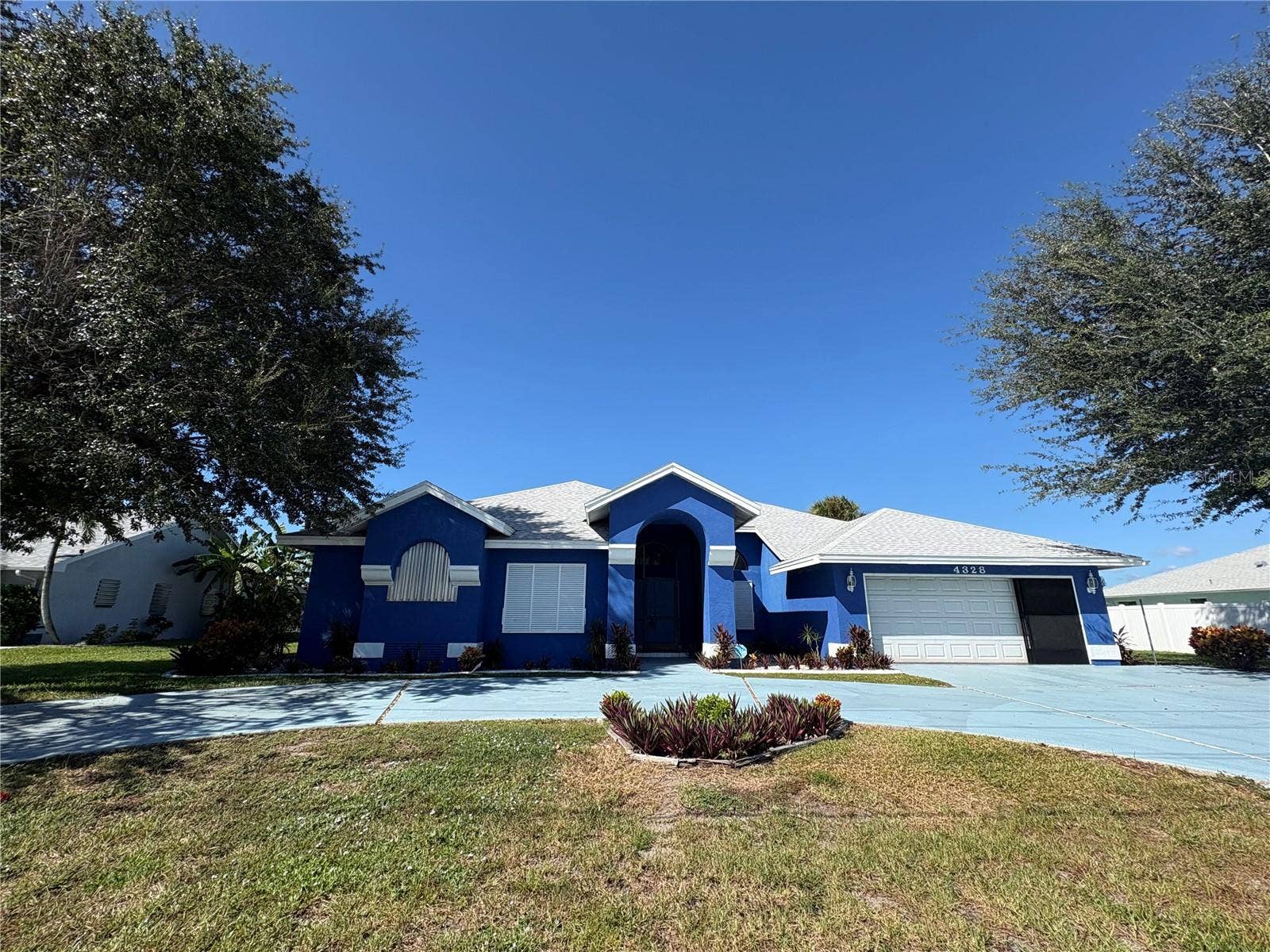 4328 COUNTRY CLUB BOULEVARD, Cape Coral, FL 33904 4328 COUNTRY CLUB BOULEVARD, Cape Coral, FL 33904