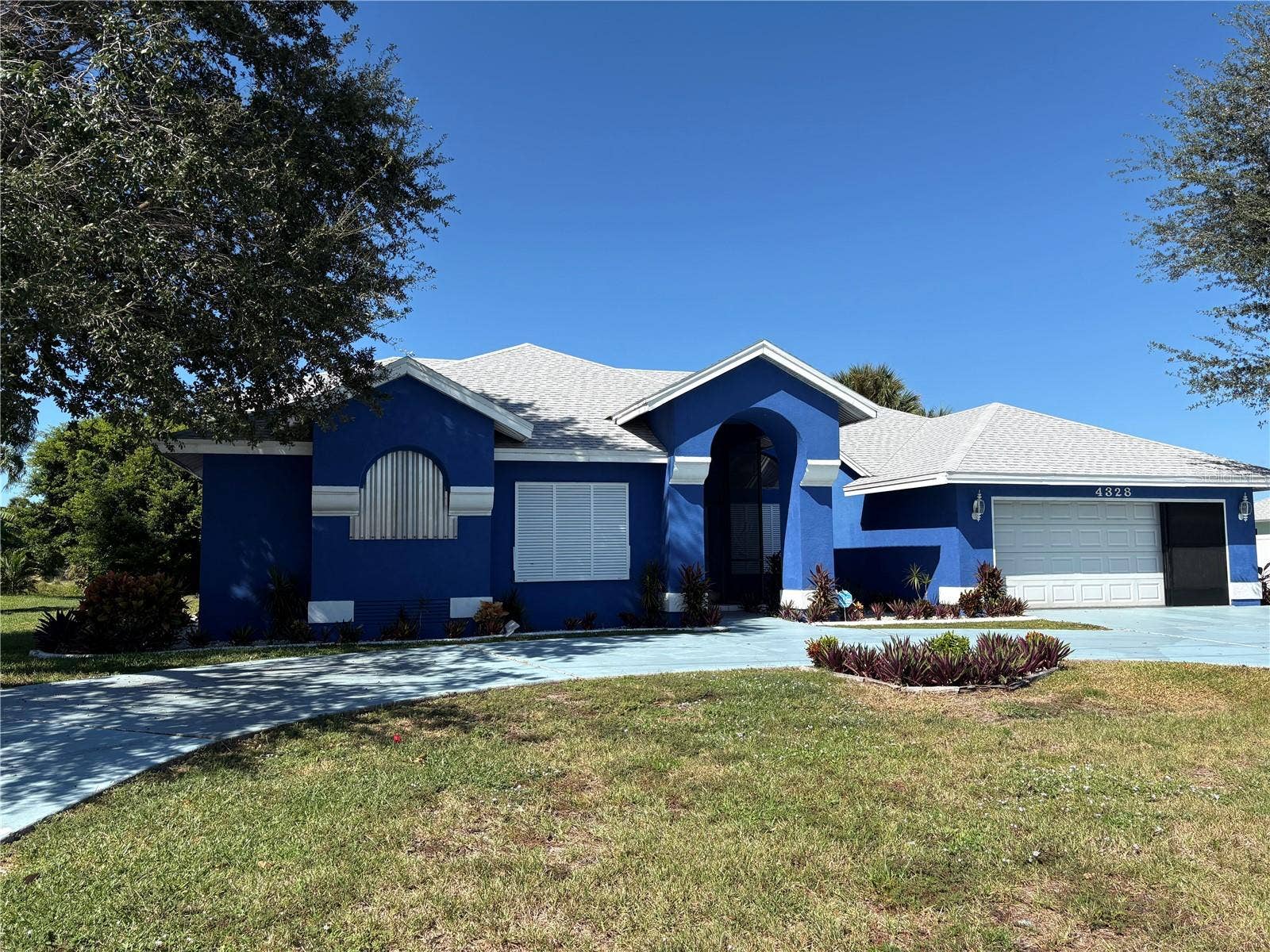 4328 COUNTRY CLUB BOULEVARD, Cape Coral, FL 33904 4328 COUNTRY CLUB BOULEVARD, Cape Coral, FL 33904
