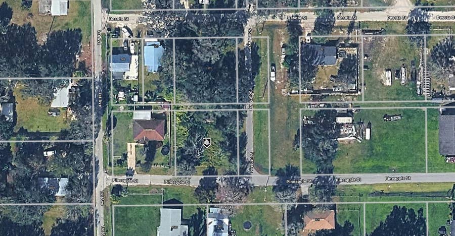 Property photo for W PINEAPPLE STREET, Bowling Green, FL