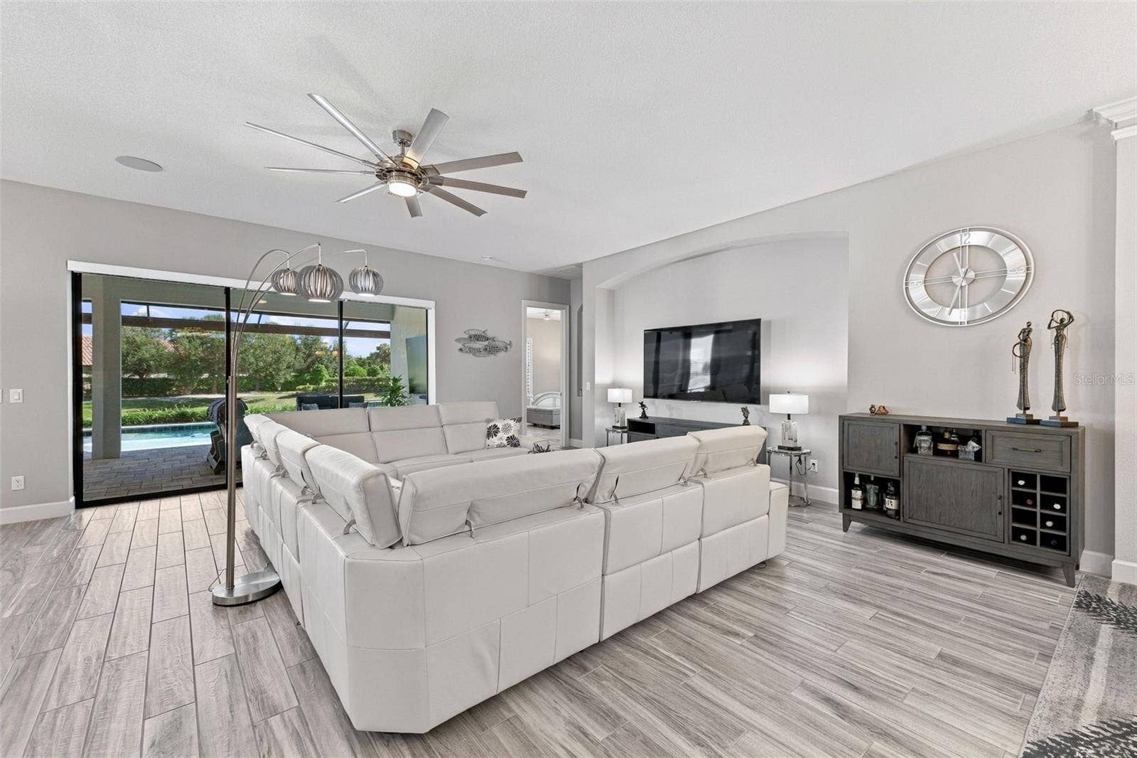 4723 BENITO COURT, Bradenton, FL 34211 Living Room