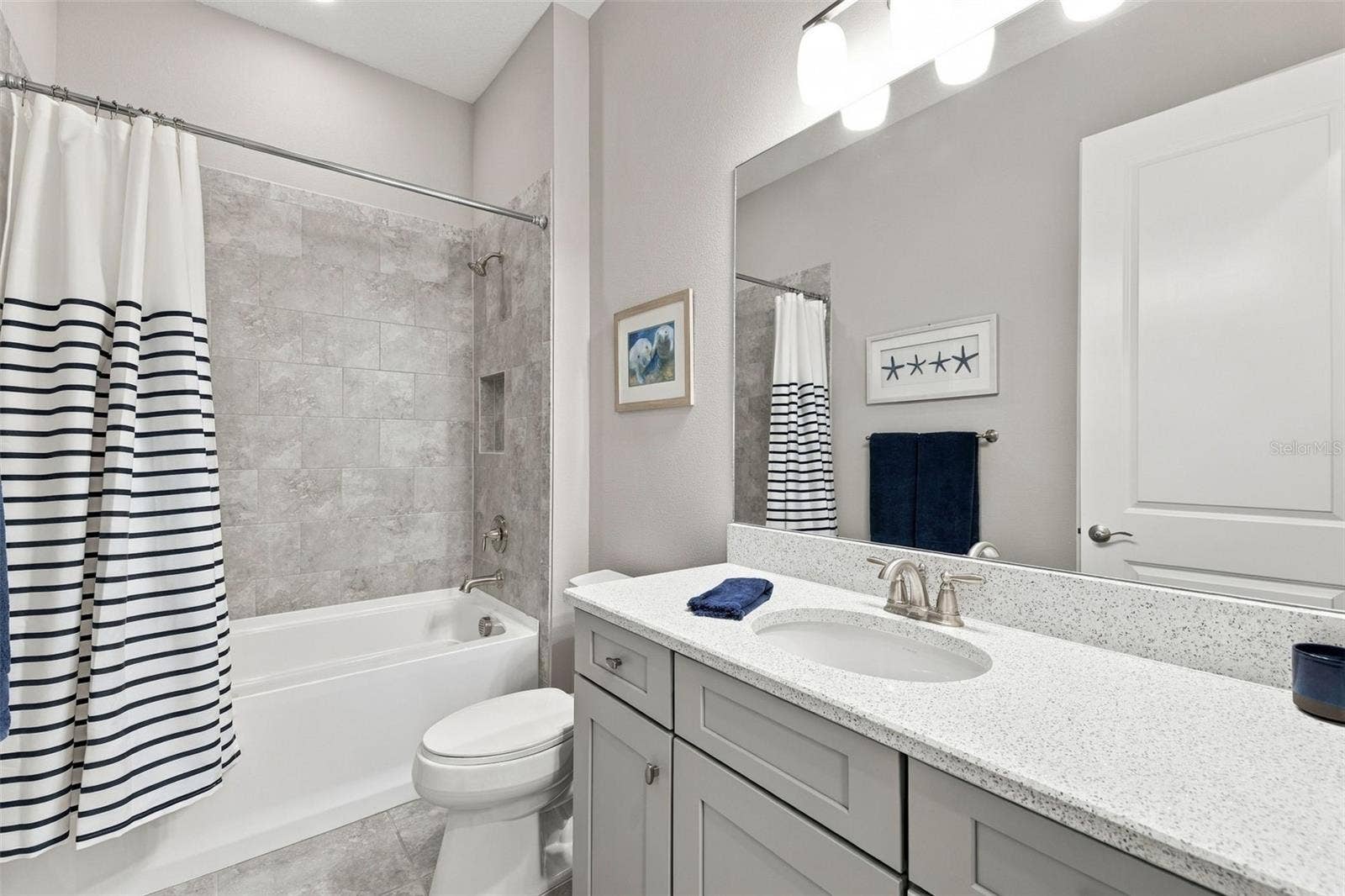 4723 BENITO COURT, Bradenton, FL 34211 Bathroom with soaking tub