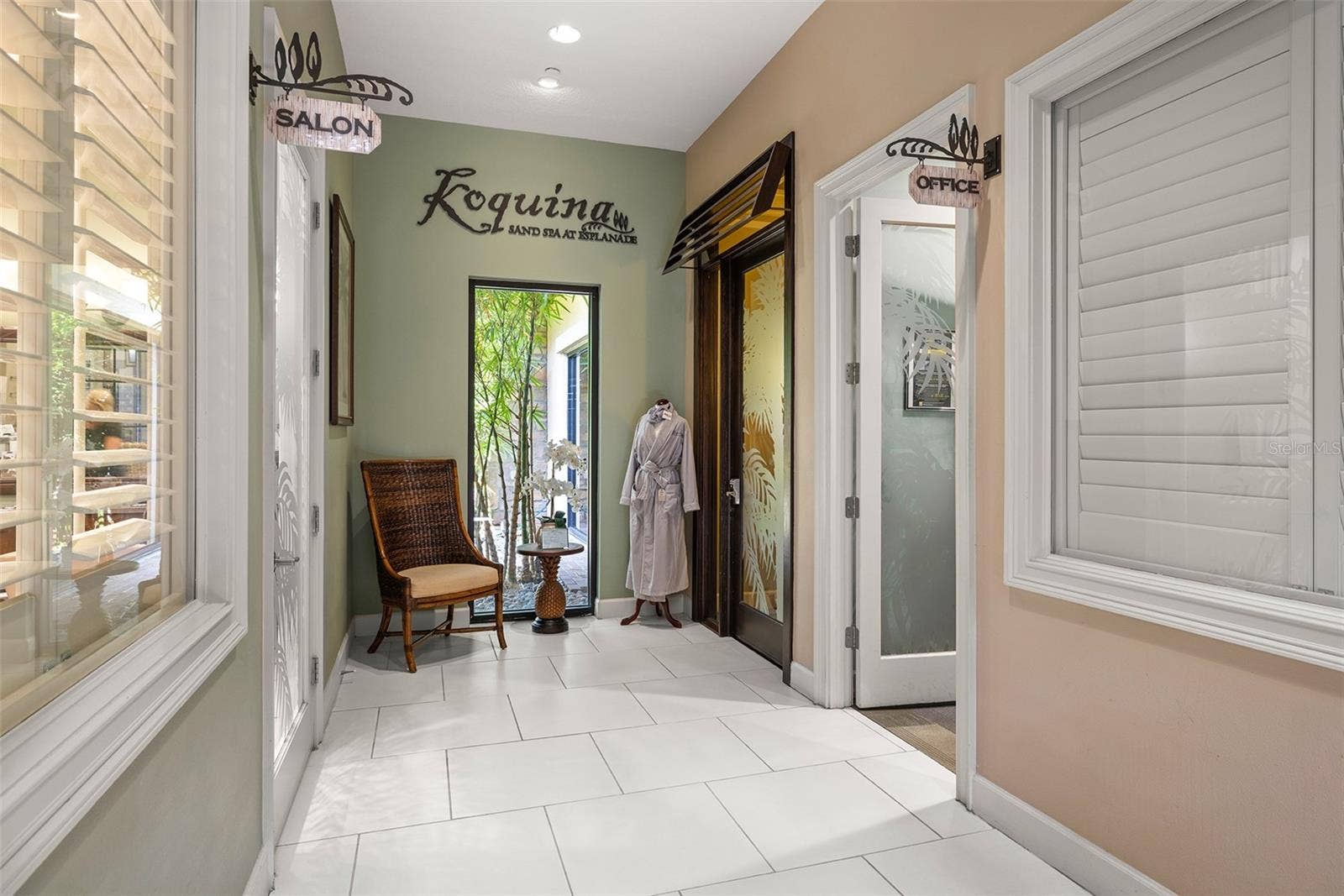 4723 BENITO COURT, Bradenton, FL 34211 4723 BENITO COURT, Bradenton, FL 34211