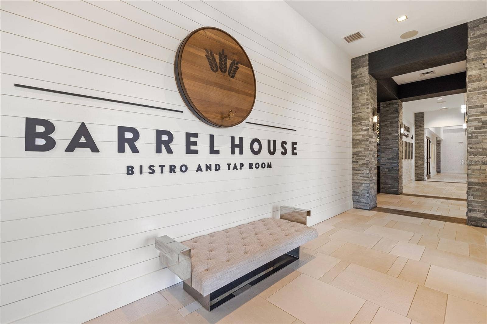 4723 BENITO COURT, Bradenton, FL 34211 Welcome to the Barrel House