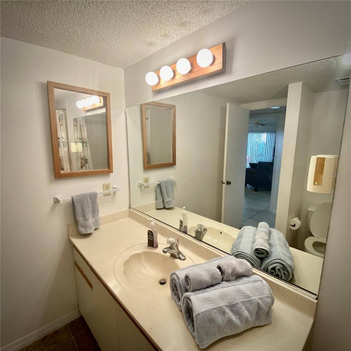 4437 46TH AVENUE W, #4437, Bradenton, FL 34210 4437 46TH AVENUE W, #4437, Bradenton, FL 34210