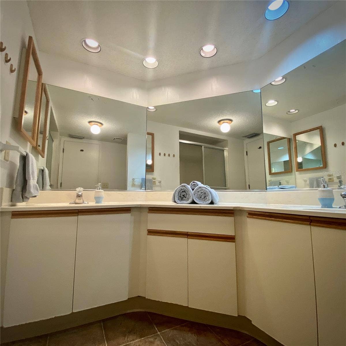 4437 46TH AVENUE W, #4437, Bradenton, FL 34210 4437 46TH AVENUE W, #4437, Bradenton, FL 34210