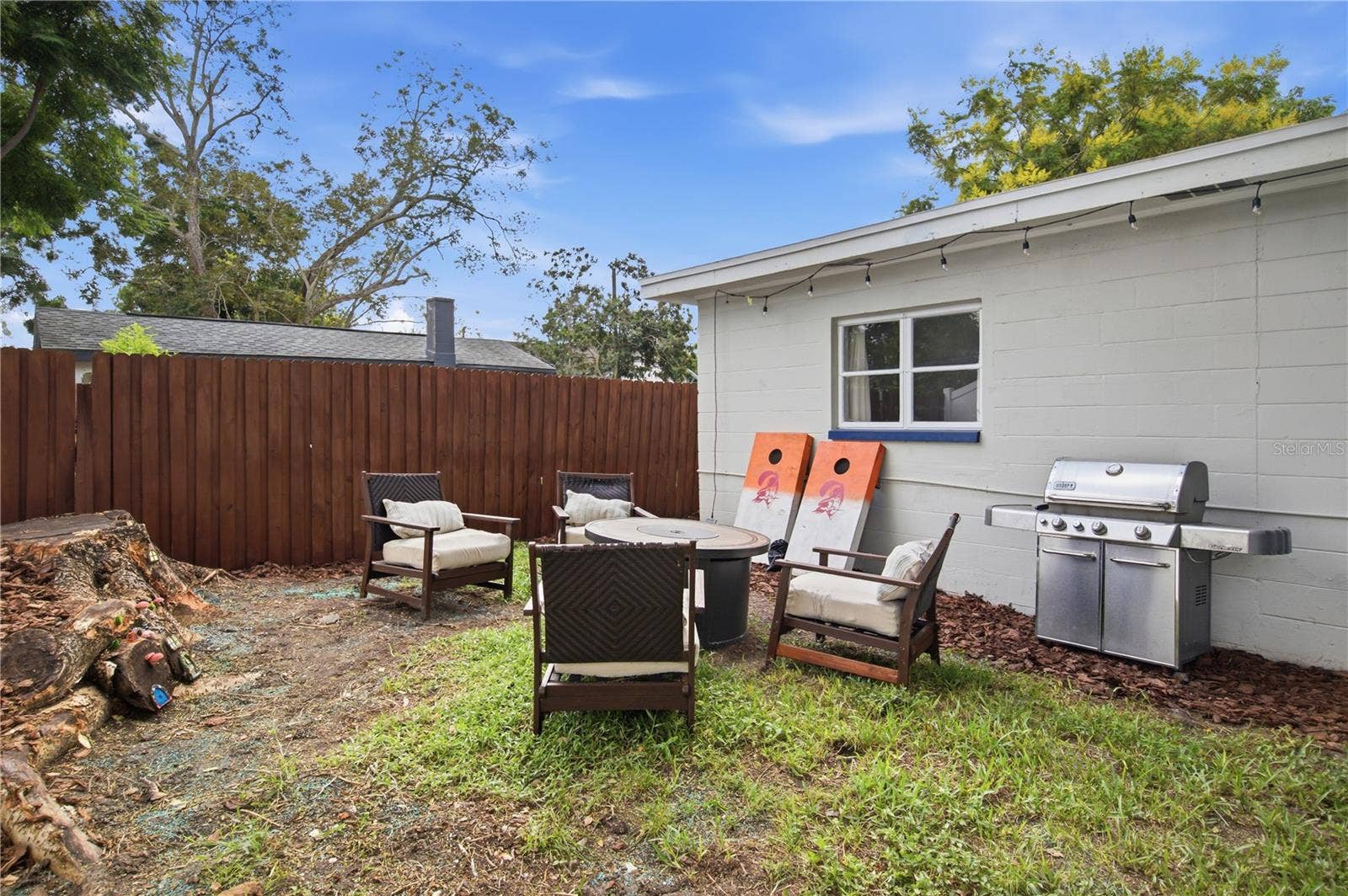 1807 DOUGLAS AVENUE, Clearwater, FL 33755