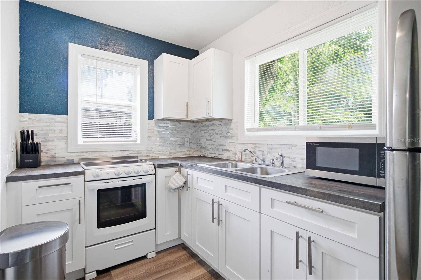 1807 DOUGLAS AVENUE, Clearwater, FL 33755