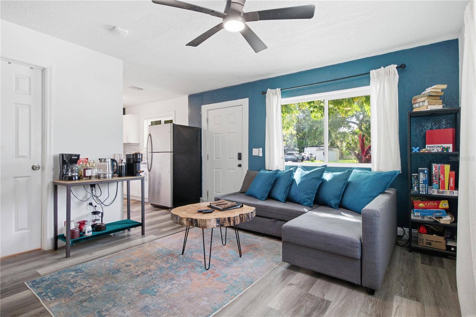 1807 DOUGLAS AVENUE, Clearwater, FL 33755