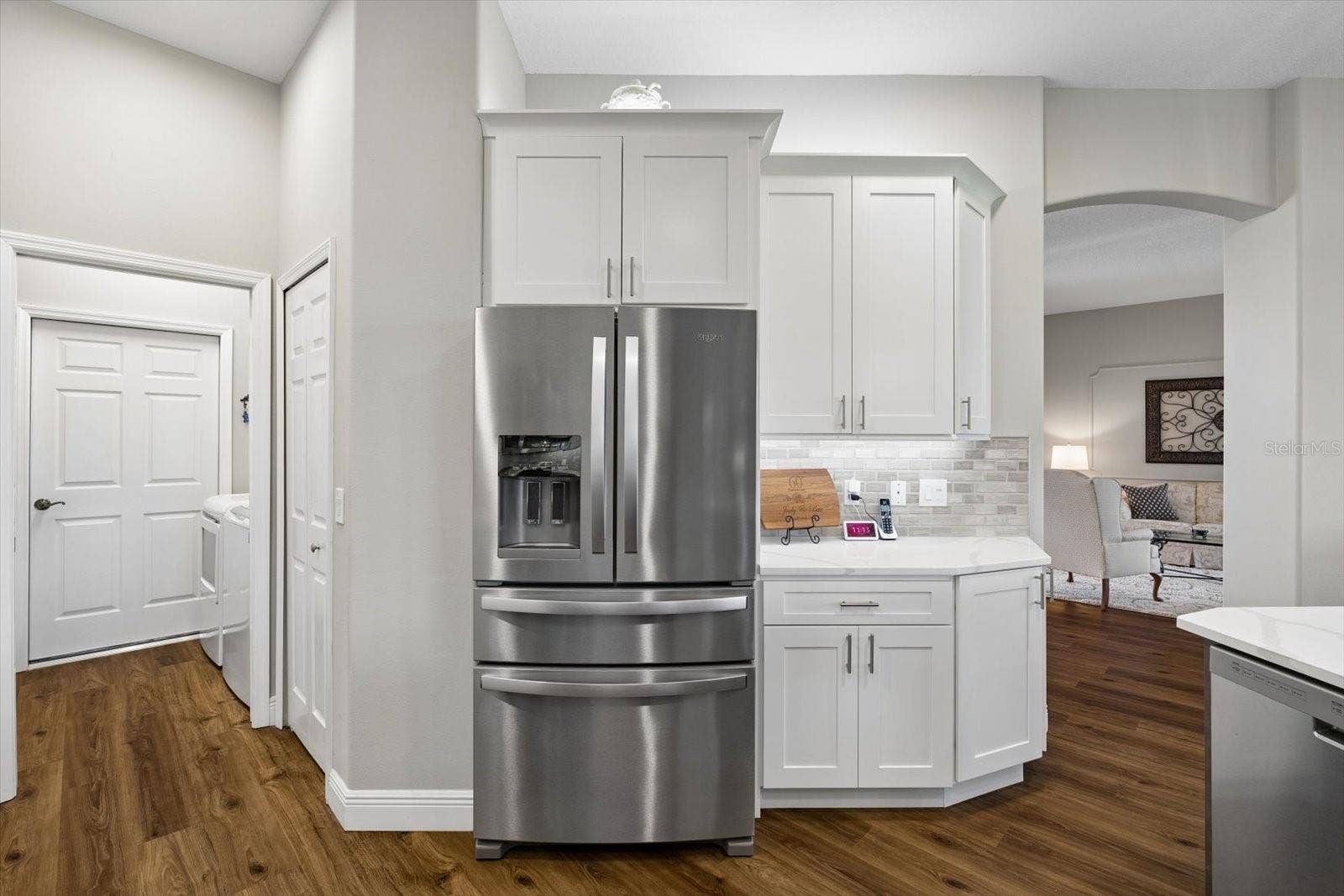 9921 LAUREL VALLEY AVENUE CIRCLE, Bradenton, FL 34202 9921 LAUREL VALLEY AVENUE CIRCLE, Bradenton, FL 34202