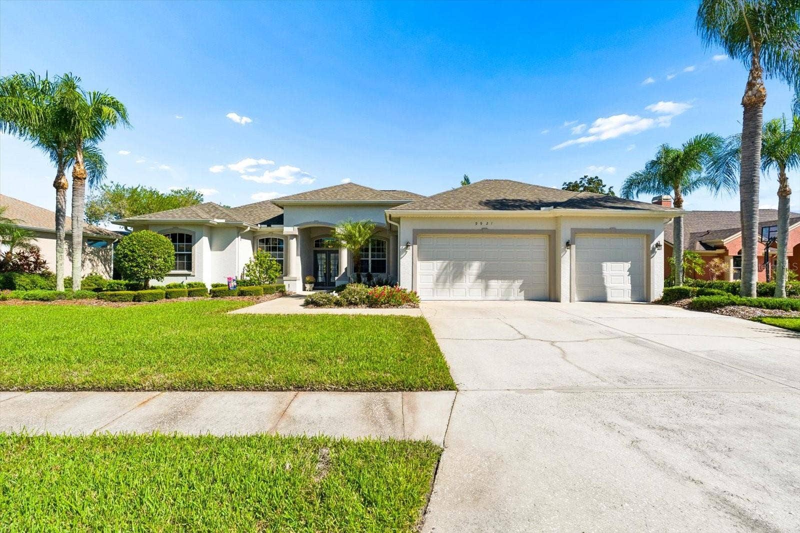 9921 LAUREL VALLEY AVENUE CIRCLE, Bradenton, FL 34202 9921 LAUREL VALLEY AVENUE CIRCLE, Bradenton, FL 34202