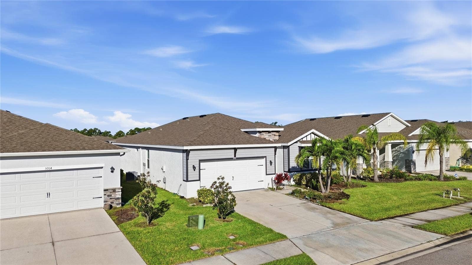 5910 OAK BRIDGE COURT, Bradenton, FL 34211 5910 OAK BRIDGE COURT, Bradenton, FL 34211